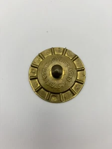 Vintage Daisy Knitter Pin - Picture 1 of 4