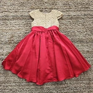 Red And White Girls Dress Size 5-6 Girls  - Picture 1 of 2