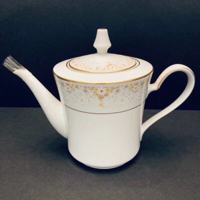Noritake Fragrance Teapot w/ Lid 7025 5 Cup Floral Gold Rim Porcelain 1970s-80s - Image 1 of 4