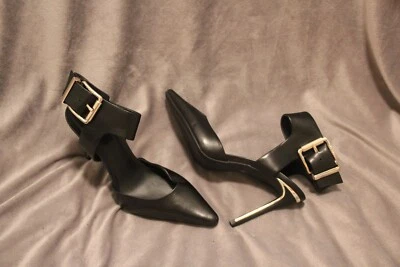 DKNY Women's Belka Pointed Toe Heel, Buckle Black Leather Size 7 - Image 1 of 4