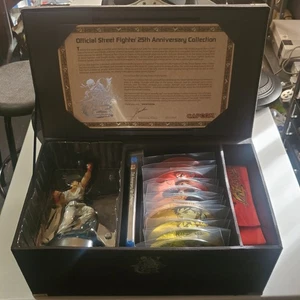 Street Fighter 25 Aniversario Juego Coleccionista Microsoft Xbox 360 2012 Sin Juego - Imagen 1 de 11
