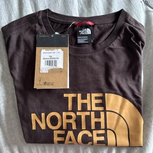 THE NORTH FACE - M S/S EASY TEE - MEN'S - T-SHIRT - BROWN/ALMOND BUTTER - SMALL - Picture 1 of 4