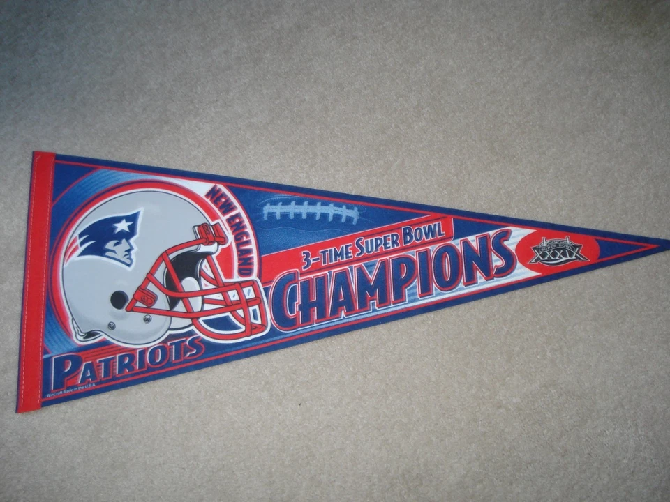 Banderín de 30" New England Patriots Super Bowl XXXIX 3 Time Champs Foto 1 de 1