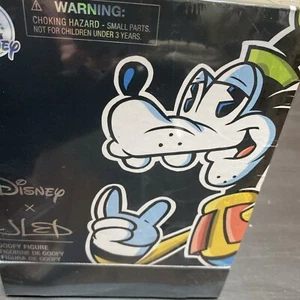 Disney x JLED 2023 Joe Ledbetter Goofy Color Vinyl Figurine LE NEW SEALED - Picture 1 of 7