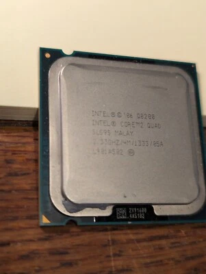 INTEL CORE 2 QUAD Q8200 2.33 GHZ 4M L2 CACHE 1333 MHz CPU LGA775 SLG9S - Image 1 of 2