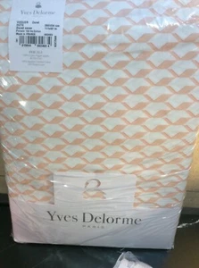 Yves Delorme King Voguer Coral Duvet Cover 111x92 Percale Cotton NWT! - Picture 1 of 1