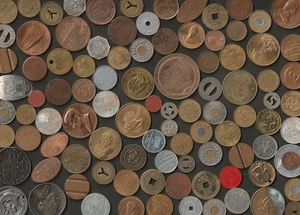 SURTIDO DE FICHAS Y MEDALLAS LO QUE CABE EN MI ESCÁNER 98 piezas 1 lb 5 oz --- YHBT - Imagen 1 de 1