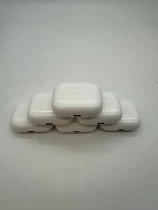 Apple AirPods Pro 2nd Generation with Magsafe USB-C Charging A2968 Fast Ship - Picture 1 of 7