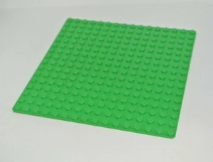 LEGO Aventuriers : Plaque de base 16 x 16 - Réf 3867 vert clair - Set 7418 - Imagen 1 de 1