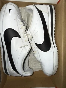 8.5 Nike Air Classic Cortez Premium PRM Swoosh Leather White Black 807480 104 - Picture 1 of 7