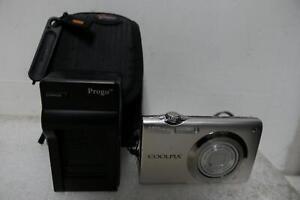 Nikon COOLPIX S3000 12.0MP Digital Camera - Silver ~ with Lowepro Case