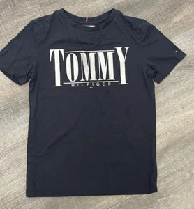NWOT Tommy Hilfiger Boys Girls Navy Blue T Shirt Size 12 - Picture 1 of 5