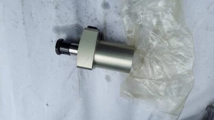 Nueva abrazadera oscilante Kosmek LV0403-CR-Y60 - Imagen 1 de 3