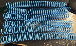 NEW Plastic Spiral Binding Coil 25mm 12" - Baby Blue (100 PK) - Picture 1 of 3