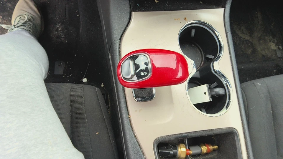 14 JEEP GRAND CHEROKEE Floor Shifter - Image 1 of 1