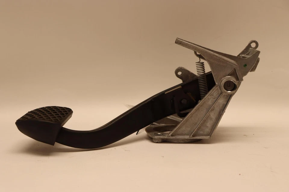 BMW 335I E90 E92 E93 2009-2011 PEDAL DE FRENO DE ESTACIONAMIENTO CON SOPORTE OEM Foto 1 de 4