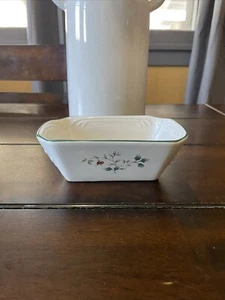 Pfaltzgraff Winterberry kleine Schale 6” x 3 3/4” x 2 1/2” - Bild 1 von 6