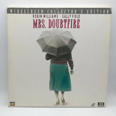 Mrs. Doubtfire (1993) Collector's Edition Box Set / Laserdisc - 8607-85 - Image 1 of 4
