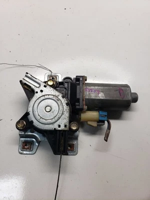 Used Front Right Window Motor fits: 2004 Chevrolet Impala front 4 Dr Front Right - Image 1 of 4