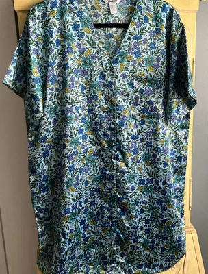 Camisa de Dormir Vanity Fair Satén Botón Azul Floral Manga Corta Salón XL De Colección Foto 1 de 4