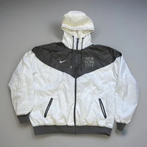 Rara giacca con cappuccio Nike Windrunner Running Division NYC bianca/grigio L (H5) - Foto 1 di 5