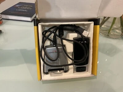 Módem USB de banda ancha móvil Sprint AirCard 595U Sierra inalámbrico de alta velocidad Foto 1 de 2