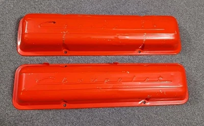 Cubiertas de válvula originales Chevrolet Script OEM 283 327 Foto 1 de 4