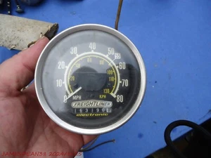 Motorola Freightliner Speedometer 7SM28019 80 MPH Electronic - Picture 1 of 3