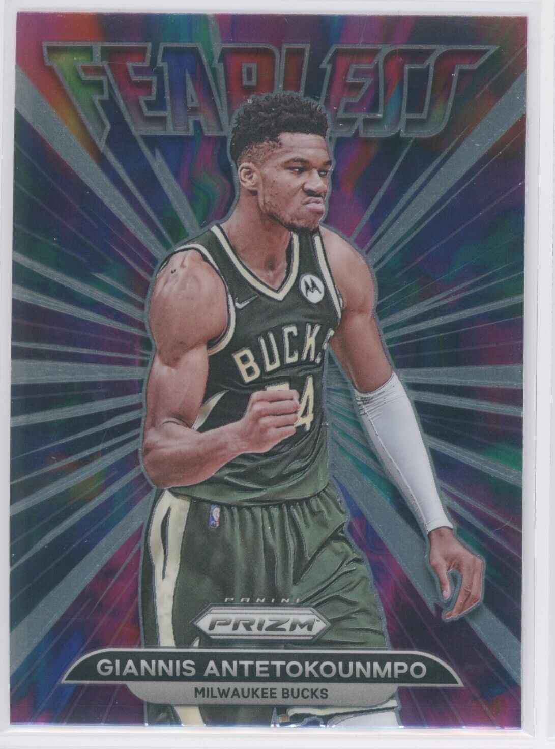 GIANNIS ANTETOKOUNMPO 2021-22 PANINI PRIZM FEARLESS #8 QTY