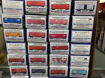 BRANCHLINE TRAINS CAR HO KITS @20 ITC T&P UP CNW IC CIL PRR CB&Q MEC - Image 1 of 3