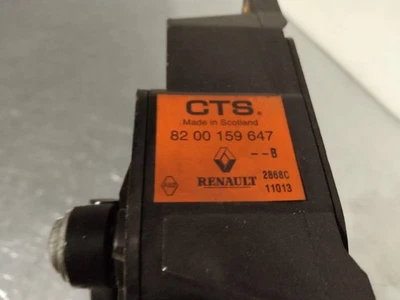 8200159647 pédale d accélérateur RENAULT GRAND SCENIC II 1.9 DCI 2004 119735 - Photo 1/4