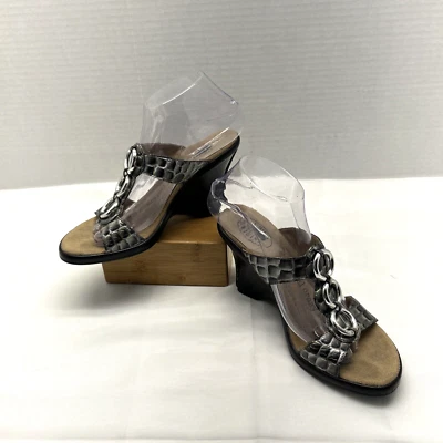 Dr Scholls The Original Sandals Feel Crazy Good prata falsa cobra prata tamanho 7.5 - Imagem 1 de 4