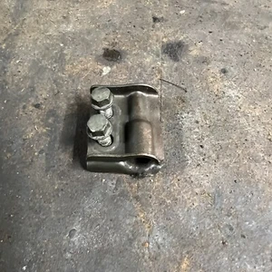 2005 Suzuki Rmz450 RMZ 450 Front Brake Line Holder Bracket *25 - Picture 1 of 4