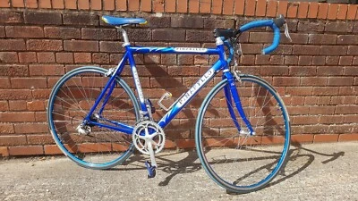 1999 Pinnerello Surprise Racing Bike - Campagnolo Veloce Groupset - Image 1 of 4