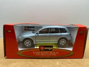 BURAGO VOLKSWAGEN TOUAREG V10 TDI 1/18 EN BOITE H3 - Imagen 1 de 4