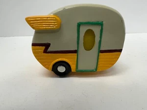 Miniture camper figurine - Picture 1 of 7