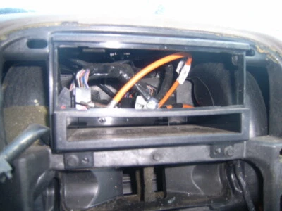 Brazo de control superior delantero derecho usado delantero se adapta a: Ford Explorer 2003 Front Ri Foto 1 de 4