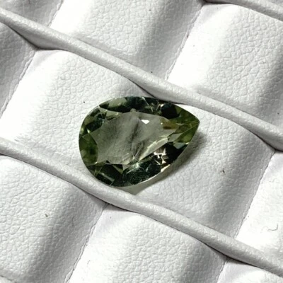 Piedra preciosa de amatista verde natural, piedra de corte facetado en forma de pera, tamaño 10x14 mm Foto 1 de 4