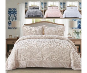 Quilted Velvet Bedspread 3-Piece Set with Throw Pillow & Shams - Double/King - Picture 1 of 9