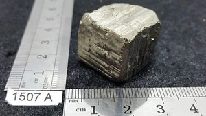 PYRITE cubique pierre brute mineraux lithotherapie brut collection cube reiki - Picture 1 of 2