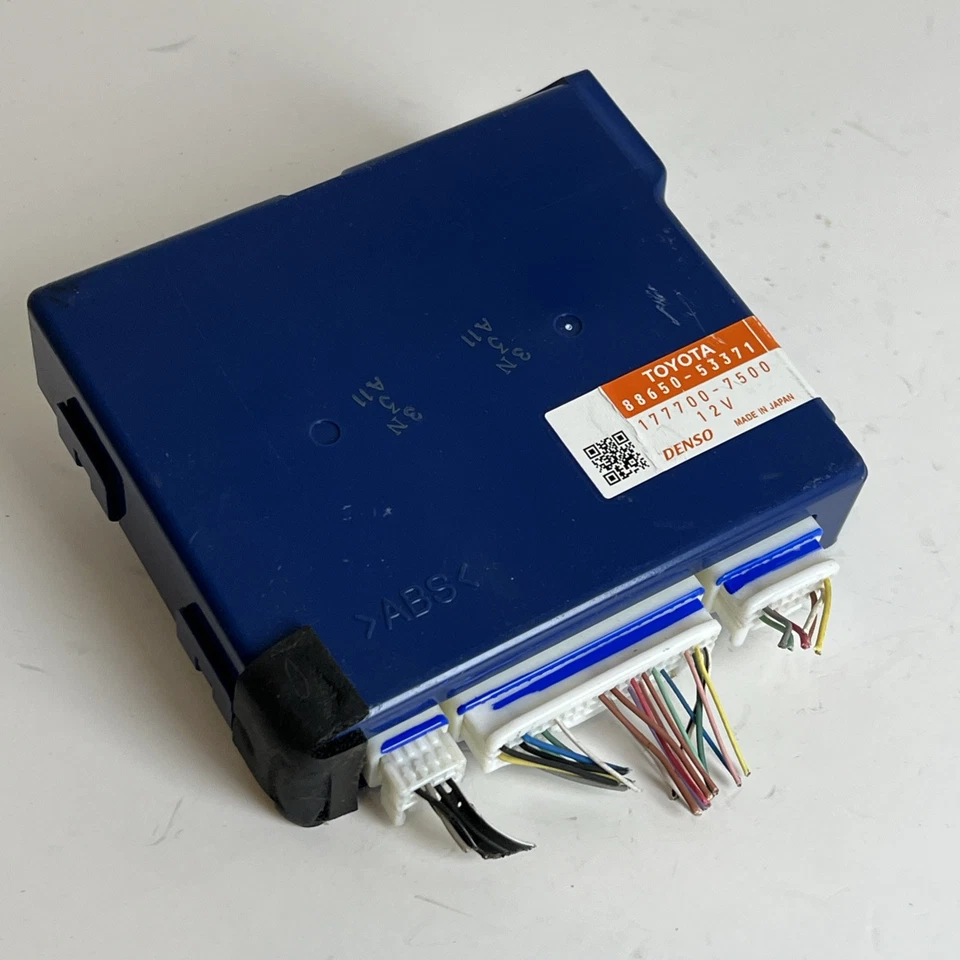 2011 LEXUS IS250C HVAC AMPLIFIER CONTROL MODULE 88650-53371 OEM - Imagen 1 de 4