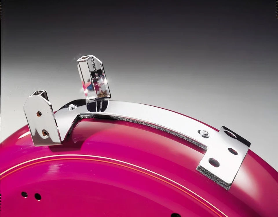 Montaje en respaldo Kuryakyn Plug-N-Play motocicleta bicicleta de calle 8998 kur8998 Foto 1 de 4