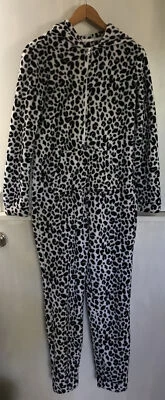 Mono Pijama Forever 21 Manga Larga Cremalleras Estampado Guepardo Negro Blanco Pequeño Foto 1 de 3