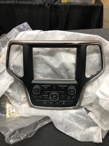 2016-2017 JEEP GRAND CHEROKEE AC HEATER TEMPERATURE CONTROL BEZEL OEM 68254002AF - Picture 1 of 2