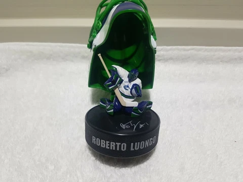 Roberto Luongo Mask Mcdonalds Toy Vancouver Canucks Cover