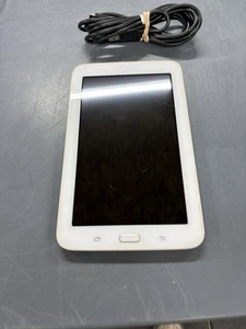 Samsung Tablet Model CE0168. Powers on fine. Nice condition. - Picture 1 of 3