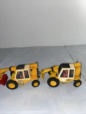 Britains 1/32 JCB Loadall 520.4 X 2 - Image 1 of 4