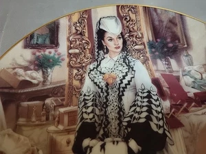 Gone With the Wind collector plate, 'Black and White Bengaline Dress,' fourth... - Picture 1 of 6