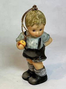 Berta Hummel Christmas Figurine by Goebel ~A Shiny Christmas Apple~ 2004 Unboxed - Picture 1 of 6