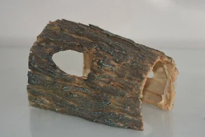Aquarium Hollow Log Root Decoration App Size 15 x 12 x 10 cms For All Aquariums - Picture 1 of 6